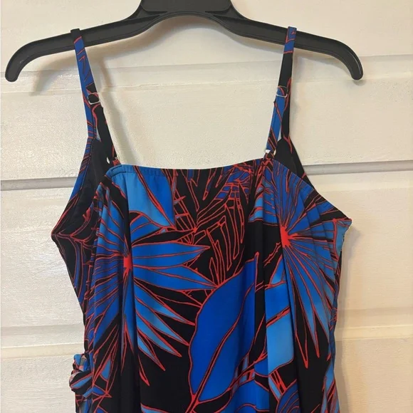 Tropical print Two piece swim suit - Picture 2 of 4
